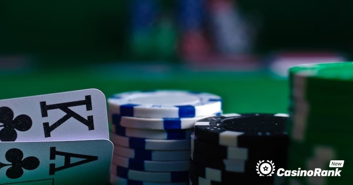 Yenilmez Şampiyonlar: Şimdiye Kadarki En İyi Poker Oyuncularını Açıklıyoruz